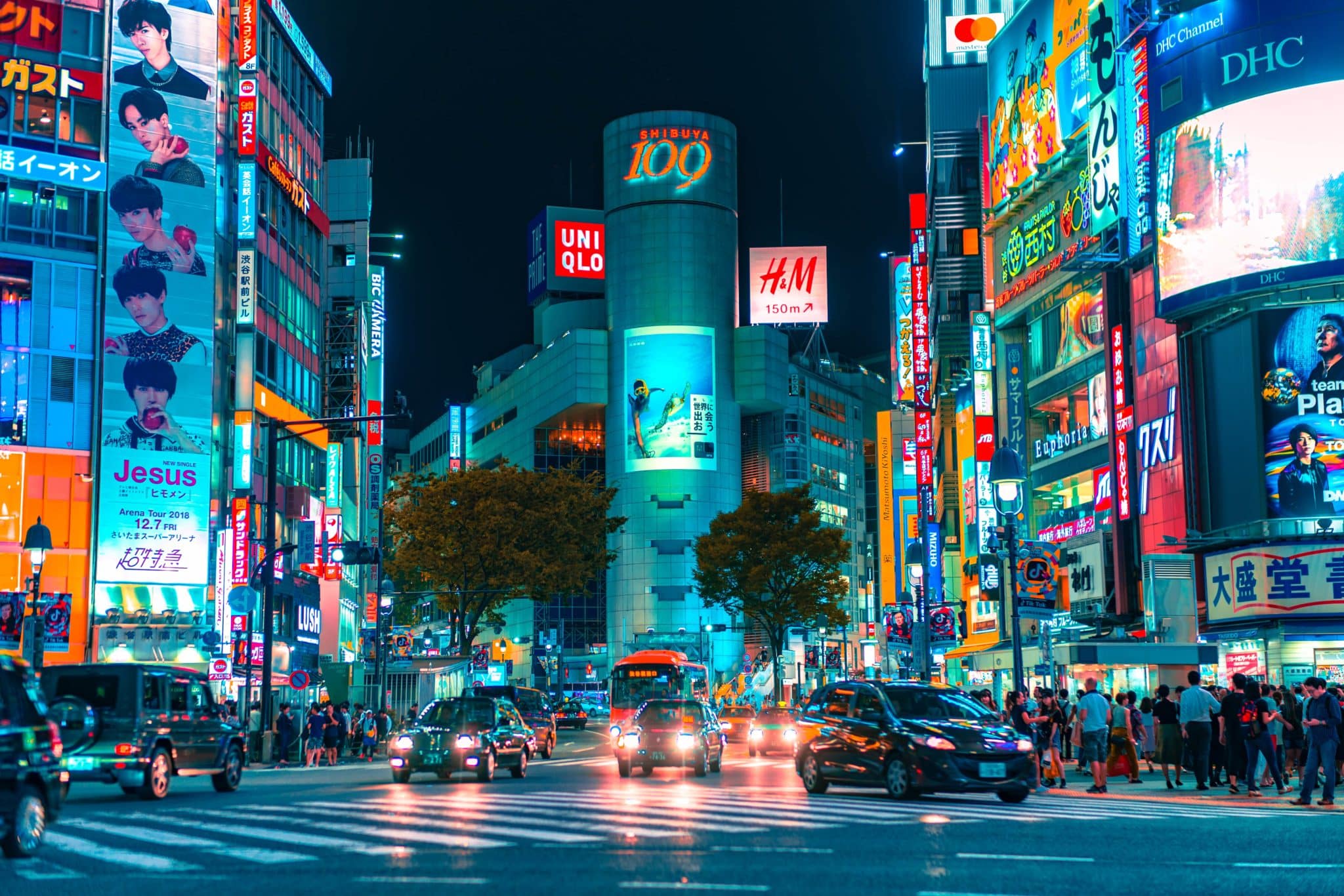サイネージ は デジタル と