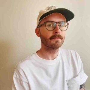 리엇 무어(Elliott Moore)