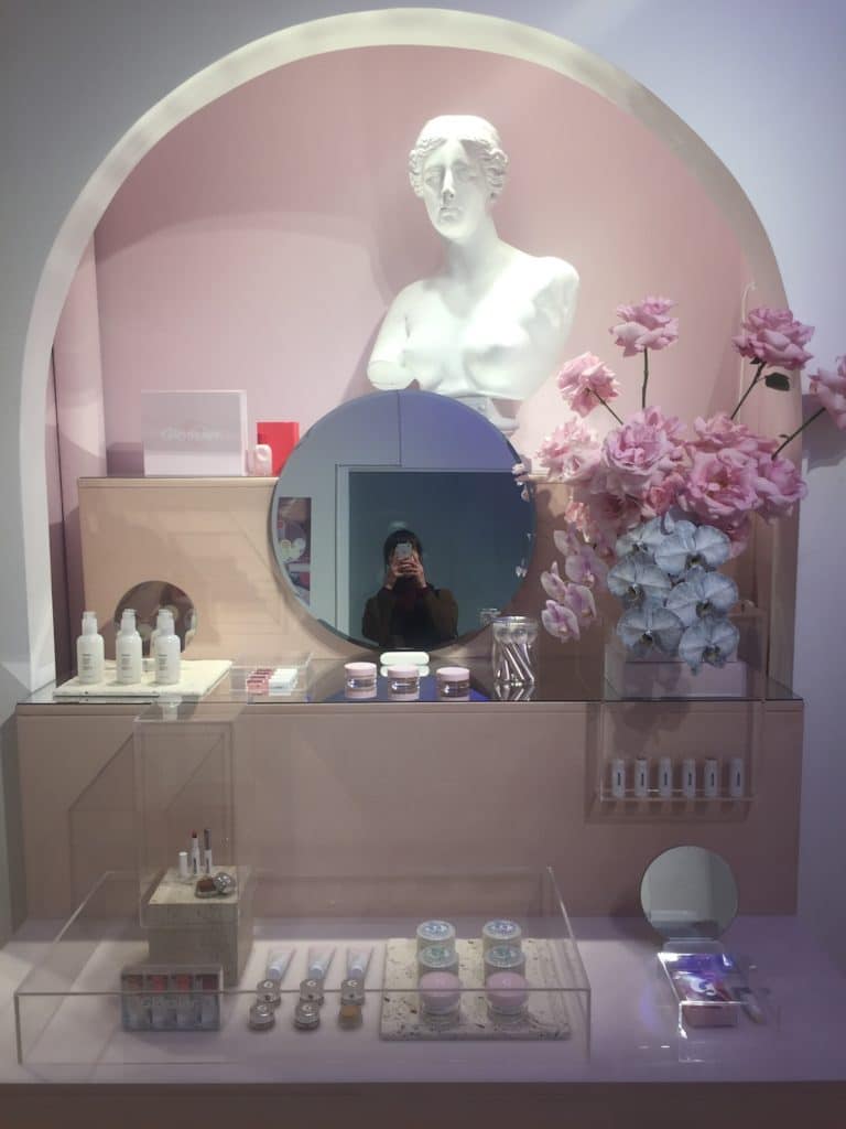 glossier showroom